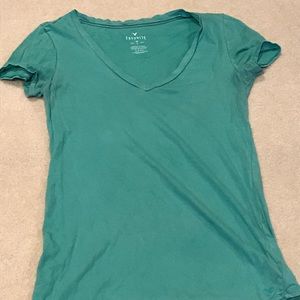 Teal American Eagle V-neck tee shirt